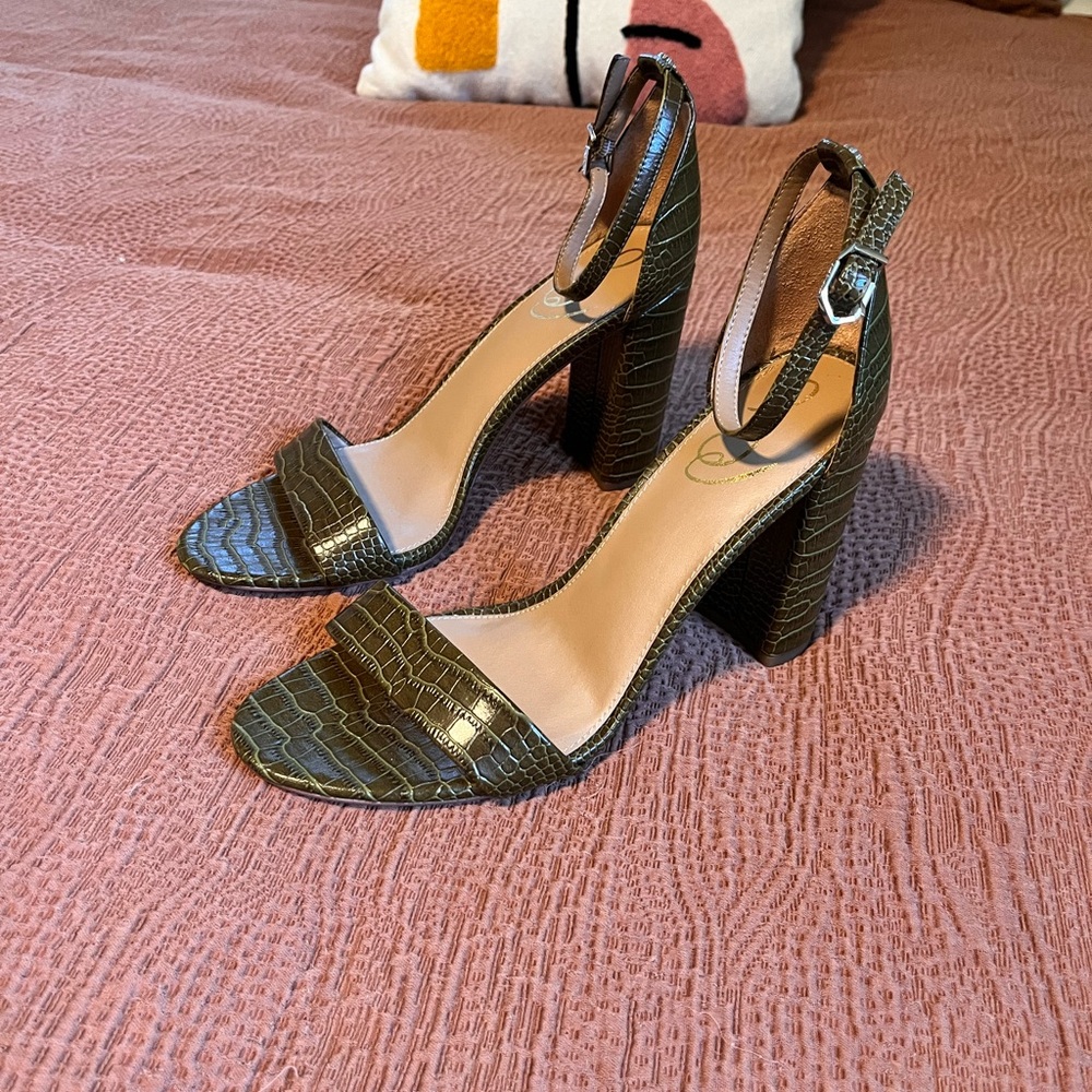 Sam Edelman Dark Green Croc-Embossed Heels